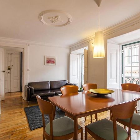 C2 Bairro Alto 18Th Century Beautiful Apartment Lisboa Dış mekan fotoğraf