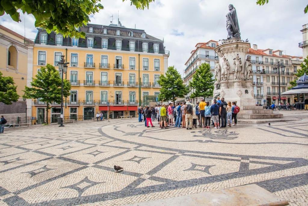 C2 Bairro Alto 18Th Century Beautiful Apartment Lisboa Dış mekan fotoğraf