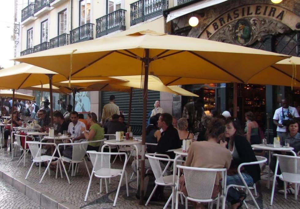 C2 Bairro Alto 18Th Century Beautiful Apartment Lisboa Dış mekan fotoğraf