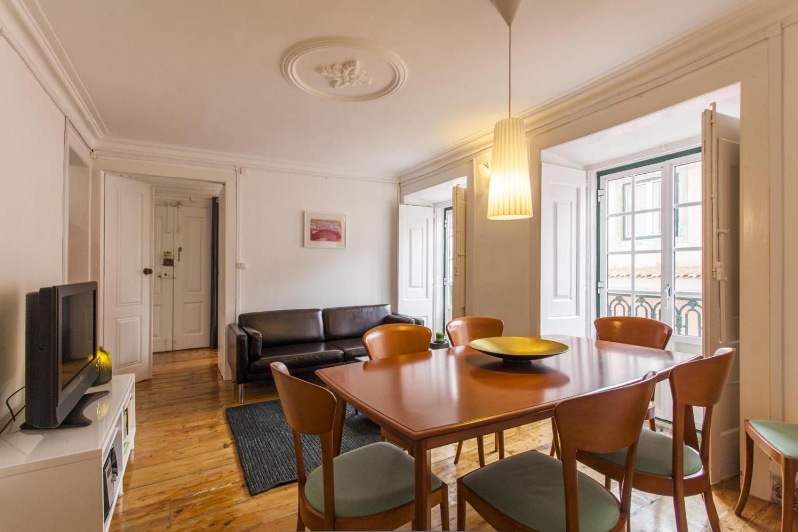C2 Bairro Alto 18Th Century Beautiful Apartment Lisboa Dış mekan fotoğraf