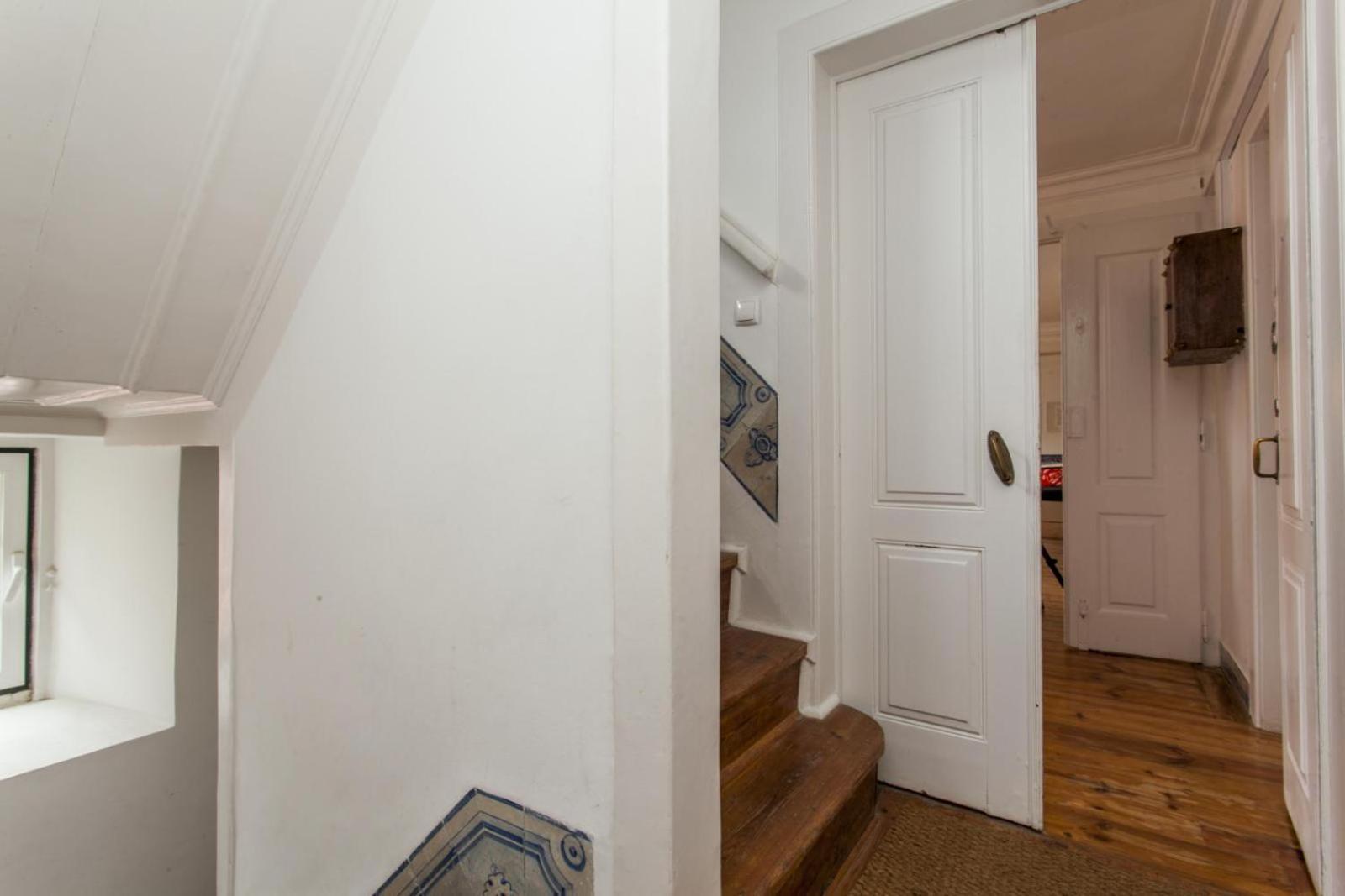 C2 Bairro Alto 18Th Century Beautiful Apartment Lisboa Dış mekan fotoğraf
